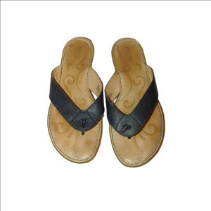 Born Bora Flip Flop Leather Sandals Size 9M
